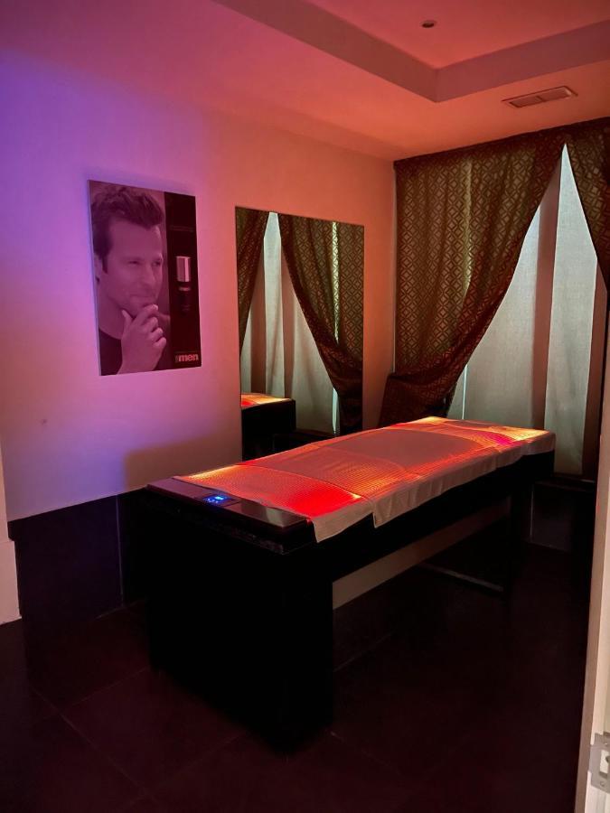 Hotel Oasi Wellness & Spa Рива-дель-Гарда Экстерьер фото