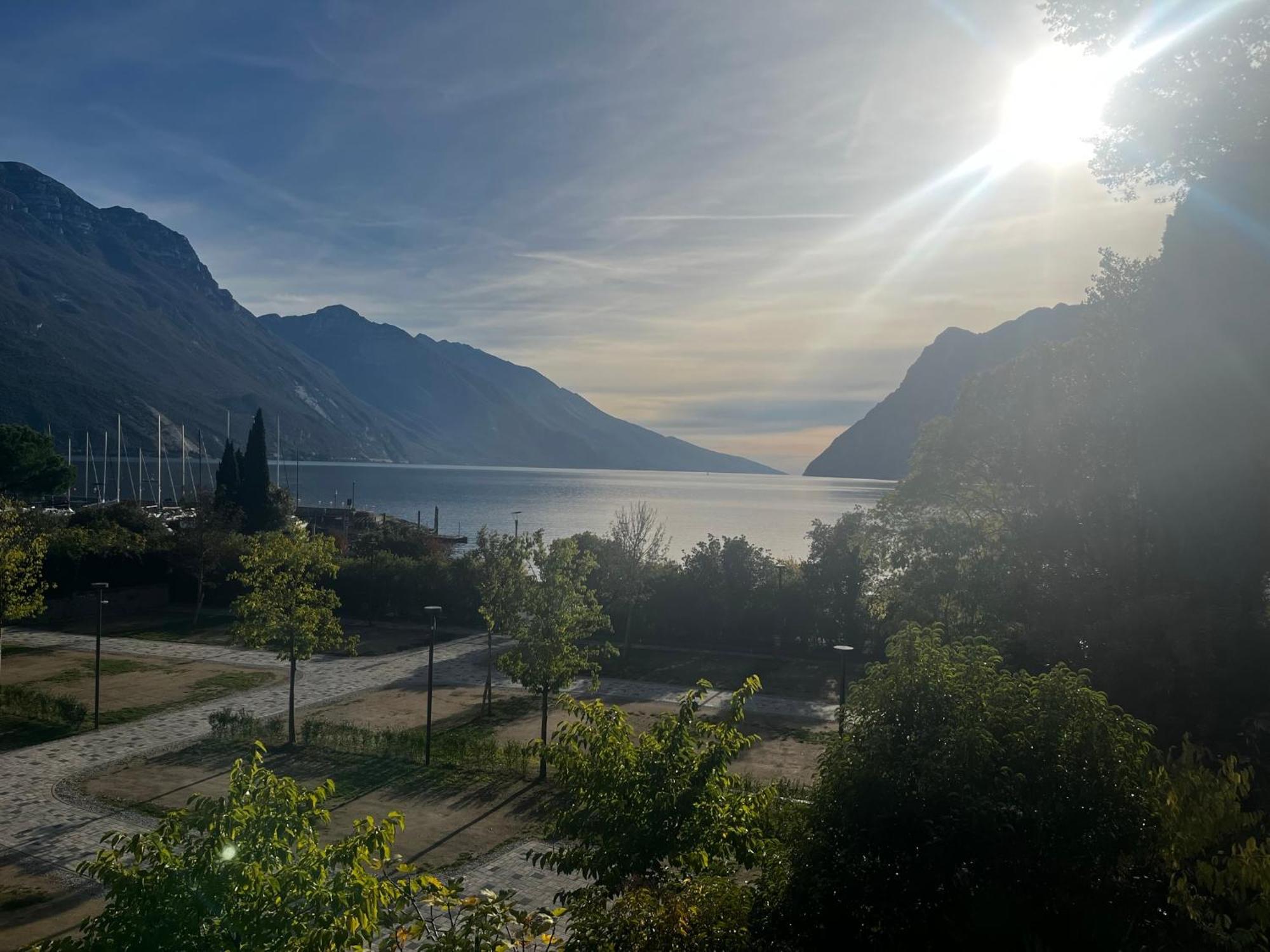 Hotel Oasi Wellness & Spa Рива-дель-Гарда Экстерьер фото