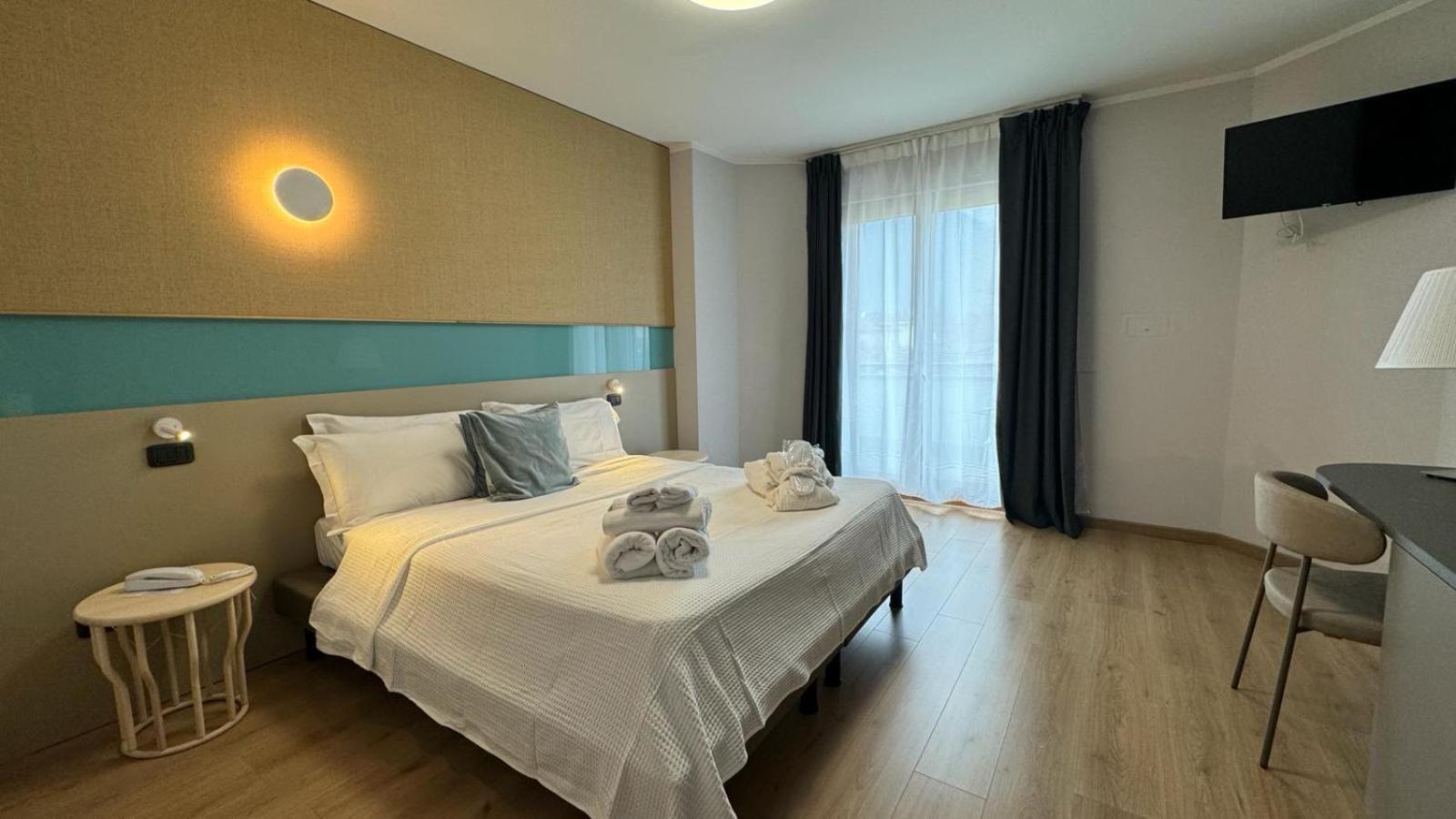 Hotel Oasi Wellness & Spa Рива-дель-Гарда Экстерьер фото