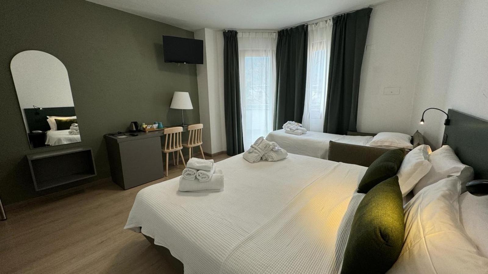 Hotel Oasi Wellness & Spa Рива-дель-Гарда Экстерьер фото
