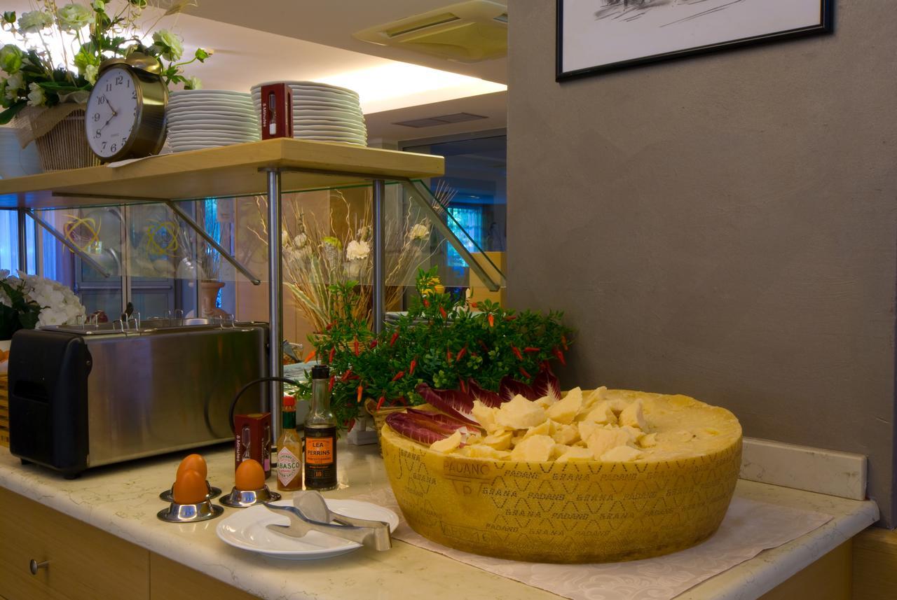 Hotel Oasi Wellness & Spa Рива-дель-Гарда Экстерьер фото